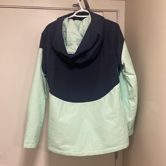 Flylow "Sarah" Women's Insulated Waterproof Ski Jacket - Picture 2 of 4